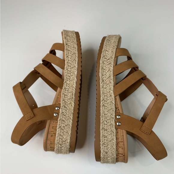 Soda Gladiator Sandal Platform Espadrille - Picture 10 of 15